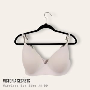 VICTORIAS SECRET WIRELESS BRA